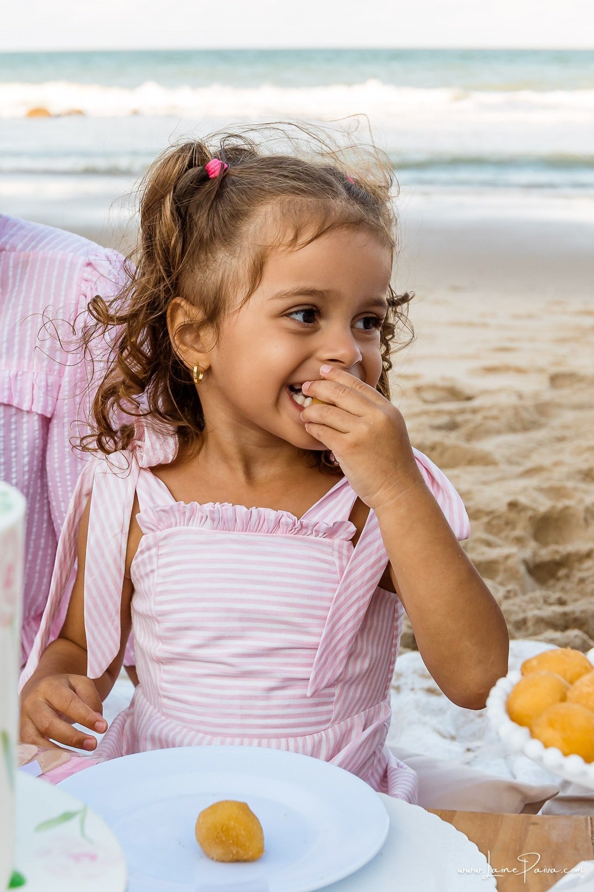 ensaio familia, na praia, ponta negra, via costeira, wish resort, natal, rn, aniversario, pique nique, 3 anos, Ensaio externo, fotografia de familia, maternidade,