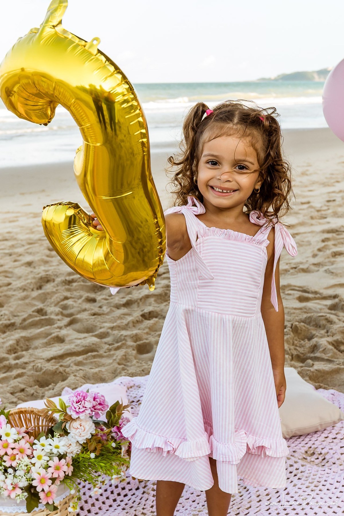 ensaio familia, na praia, ponta negra, via costeira, wish resort, natal, rn, aniversario, pique nique, 3 anos, Ensaio externo, fotografia de familia, maternidade,