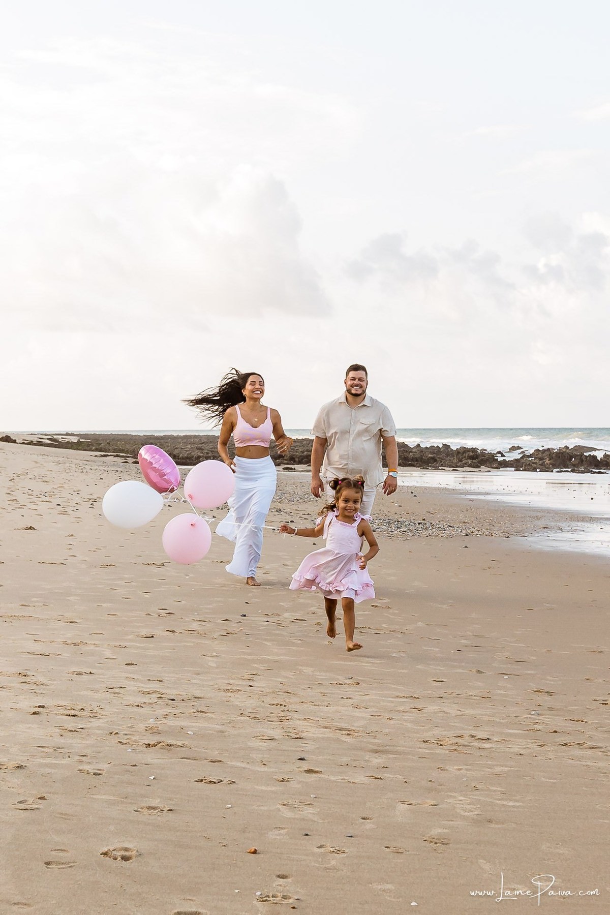 ensaio familia, na praia, ponta negra, via costeira, wish resort, natal, rn, aniversario, pique nique, 3 anos, Ensaio externo, fotografia de familia, maternidade,