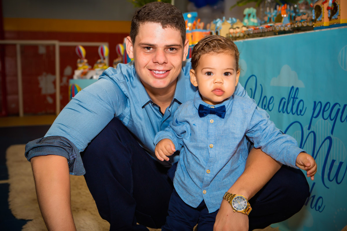 pai e filho no aniversário ursinho baloeiro