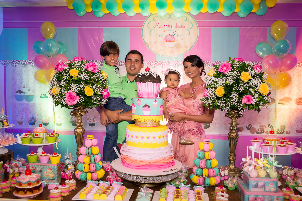 aniversario de 1 ano foto com a família