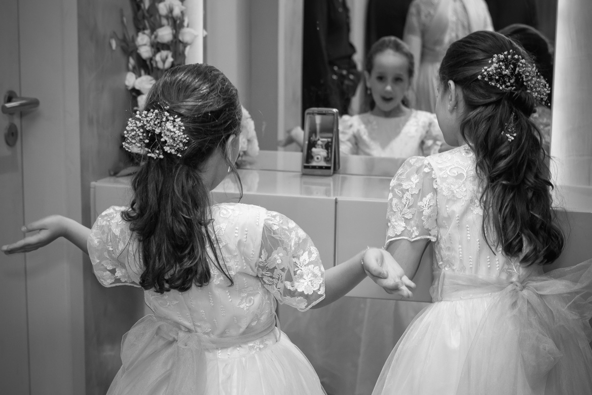 daminhas fazendo stories no celular