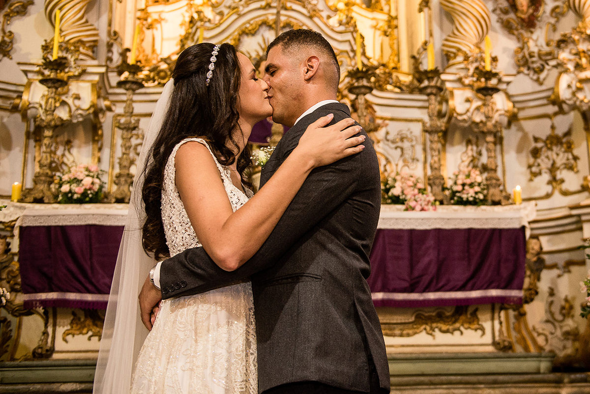 casamento, estudio marie, casamento em mg, wedding dress, weddig day, igreja são francisco são joao del rei, parque de exposições sjdr, igreja historica, vestido de madrinha igual, wedding ideas, inspiration photographes, fotos de casamento, bride