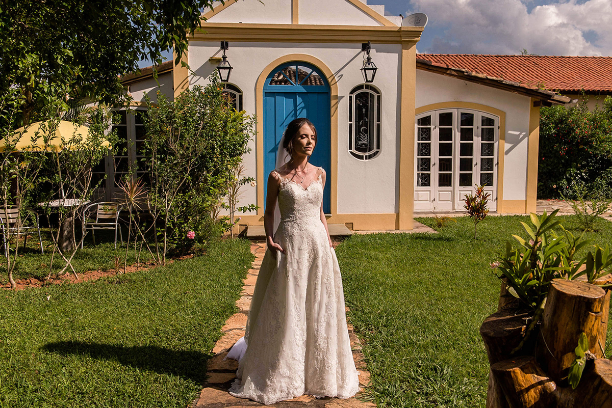 íris clemência, pousada paço do lavradio, casando ao ar livre, estúdio marie, casamento no campo, wedding day, making of noiva, making of mãe e filha, vou casar, virei noiva, casando em tiradentes, vestido de noiva, wedding ideas, inspirations