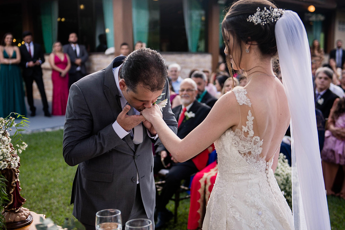 íris clemência, pousada paço do lavradio, casando ao ar livre, estúdio marie, casamento no campo, wedding day, making of noiva, making of mãe e filha, vou casar, virei noiva, casando em tiradentes, vestido de noiva, wedding ideas, inspirations