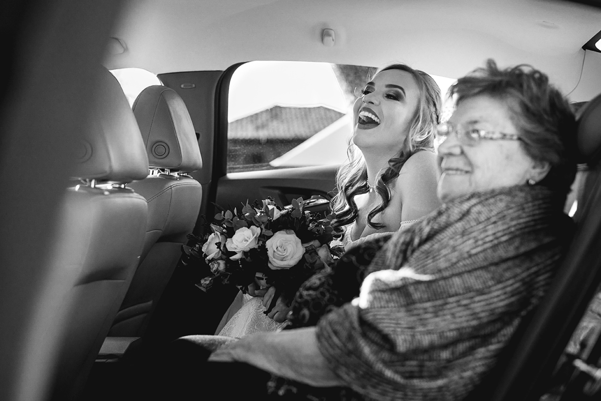 casando em mg, reserva cachoeira cala boca, casando ao ar livre, estúdio marie, casamento no campo, wedding day, making of noiva ruiva, vou casar, virei noiva, noiva de bota, vestido de noiva, wedding ideas, inspirations