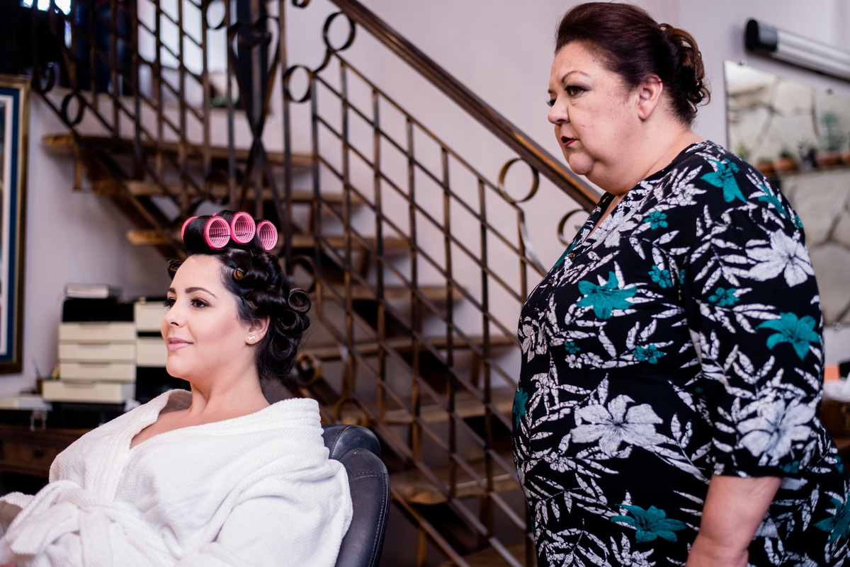 casando em mg, casando em tiradentes, igreja matriz de santo antonio, vestido de noiva, penteado de noiva morena, buque, wedding, making of