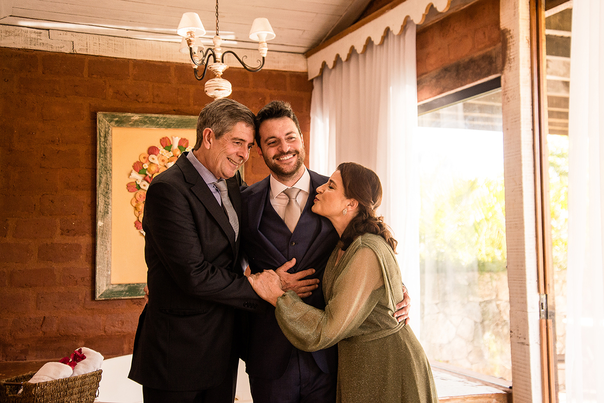 casamento, estudio marie fotografia, Tiradentes mg, destination wedding,  wedding dress, inspiration photographers, casamento do ano, wedding day, , pousada brisa da serra, festa de casamento, golden hour, brisa da serra, amor de minas