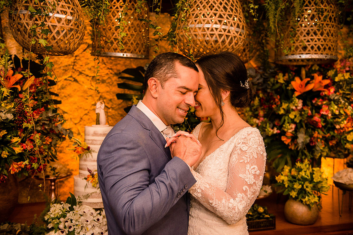 casamento, estudio marie fotografia, Sâo João del Rei mg, destination wedding,  wedding dress, inspiration photographers, casamento do ano, wedding day, , festa de casamento, decoração casamento, golden hour, igraja do carmo