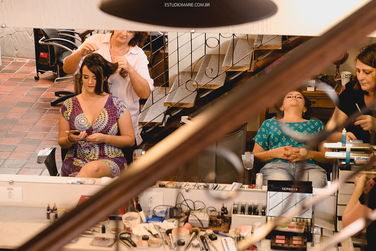 making of noiva Maria Leopoldina salao Sao Joao del Rei