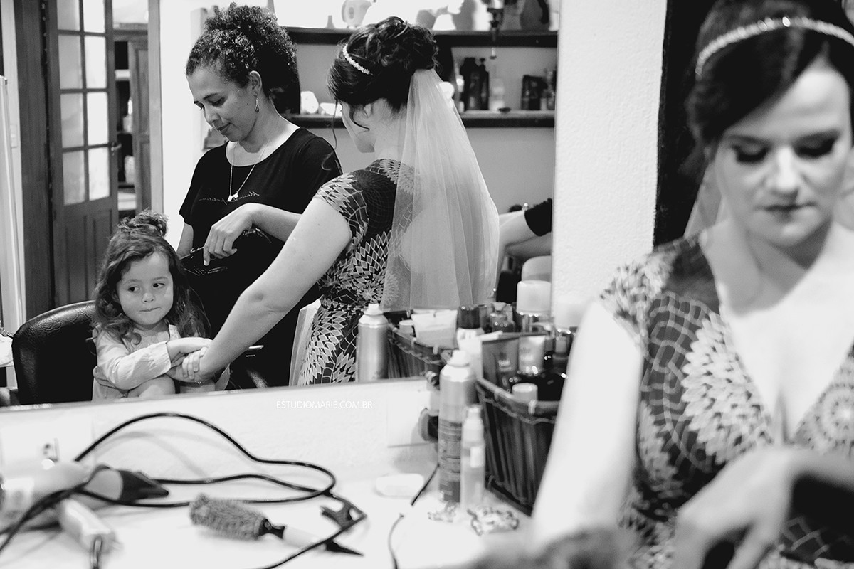 making of noiva Maria Leopoldina salao Sao Joao del Rei