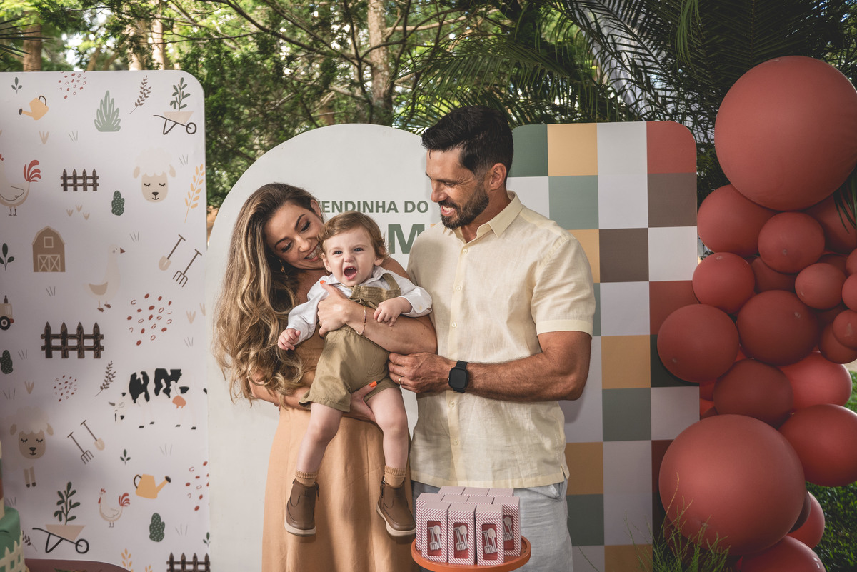 aniversário infantil, decoração fazendinha, um aninho, aniversário ao ar livre, estúdio Marie, fotografia infantil, decoração minimalista