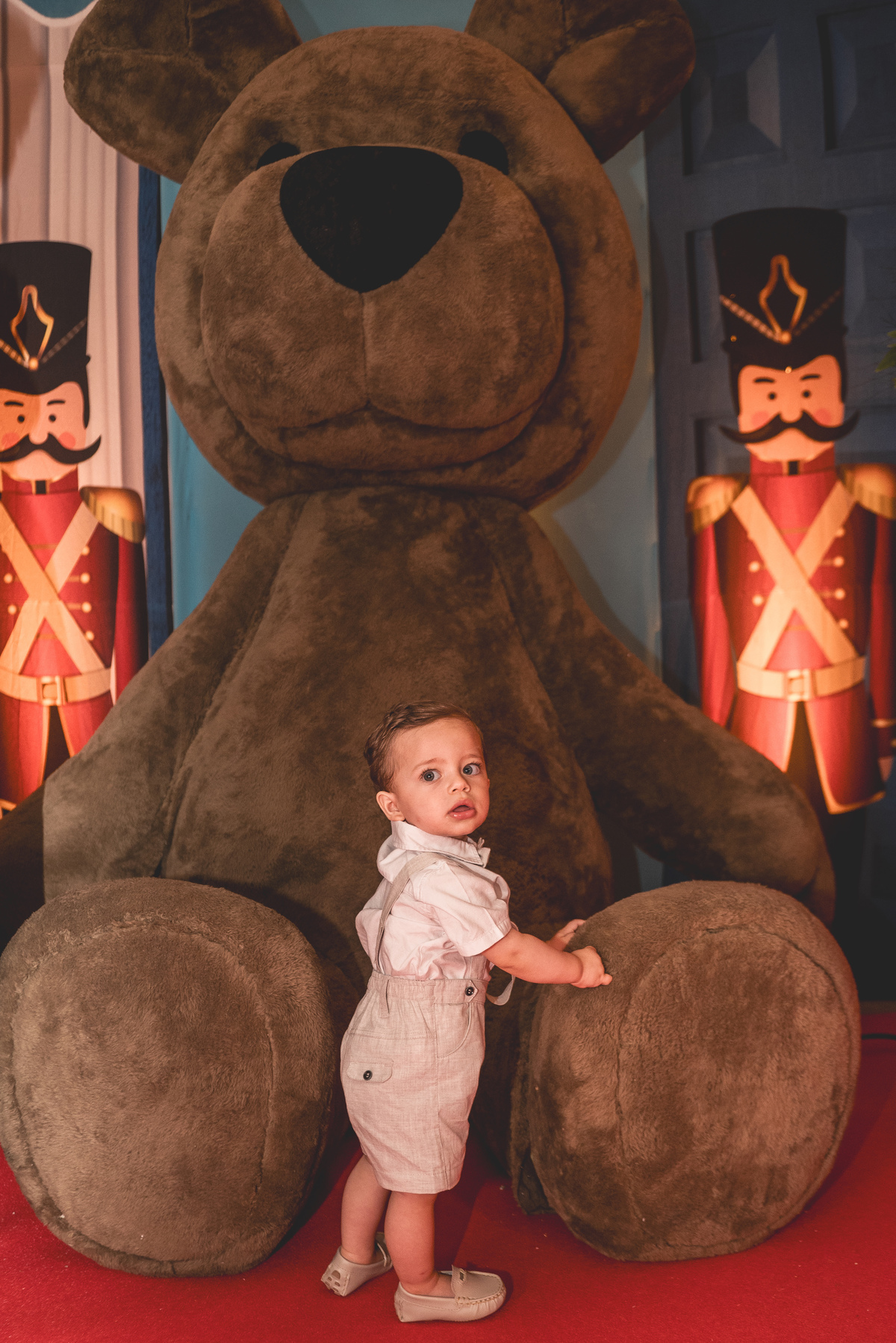 Um aninho, aniversário infantil, decoração elaborada, fábrica de brinquedos, fotografia infantil, Estúdio Marie