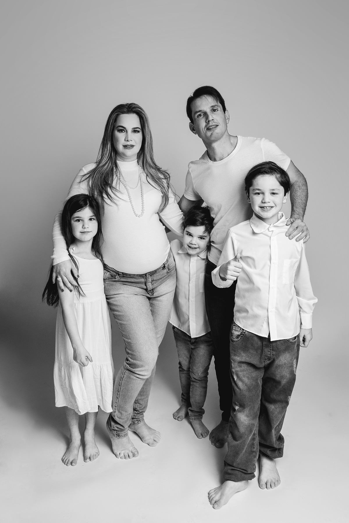 Ensaio gestante, inspirações de fotos de grávida, ensaio com a família, fotos mãe e filhos, Estúdio Marie