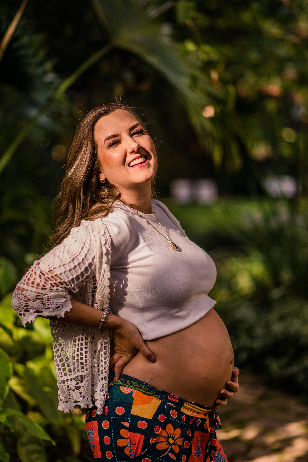 Ensaio gestante, inspirações fotos de grávida, fotografia de família, Estúdio Marie, Foto em Tiradentes, foto mãe e filho, ensaio ao ar livre