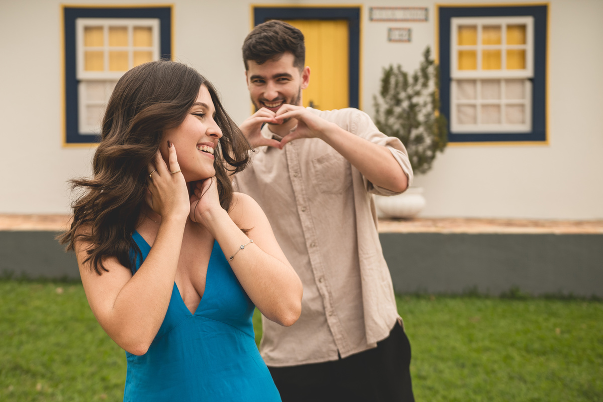 Ensaio de casal, foto em Tiradentes, Estúdio Marie, ensaios espontâneos, 