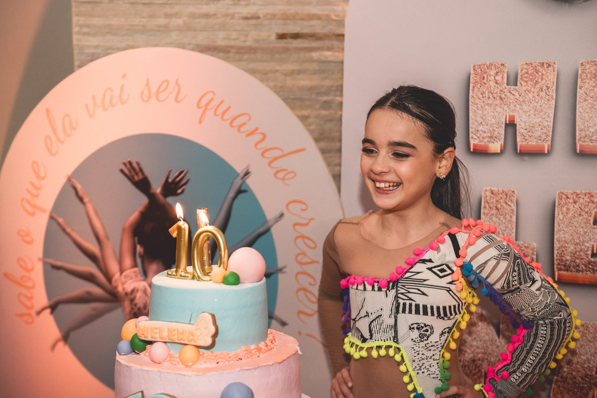 Festa teen, decoração minimalista, festa infantil, Estúdio Marie