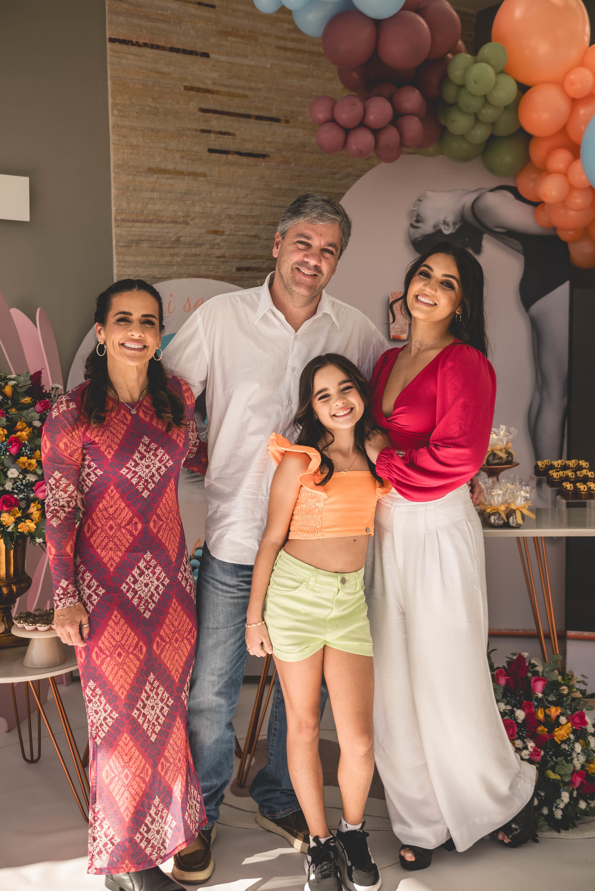 Festa teen, decoração minimalista, festa infantil, Estúdio Marie