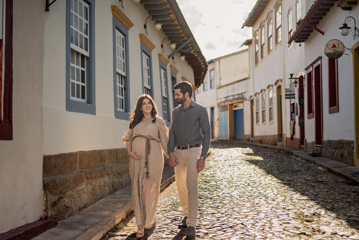 ensaio gestante, fotos de grávida em São João Del Rei, ensaio família, cidades históricas 