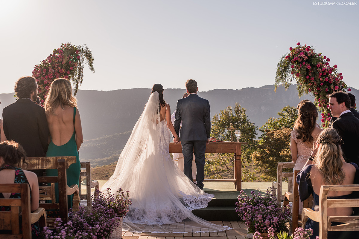 cerimonia ao ar livre pousada solar da serra tiradentes mg