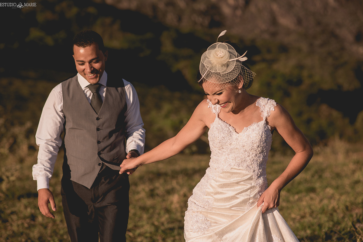 ensaio externo trash the dress serra do lenheiro sao joao del rei minas gerais