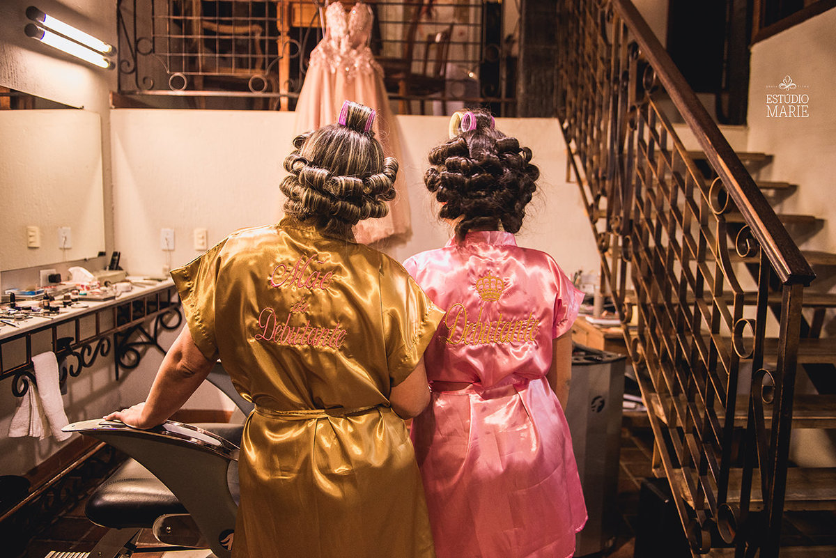 15 anos fotografia ensaio teen friends day maria leopoldina salao cesc sao joao del rei festa de 15 anos ensaio de adolescente