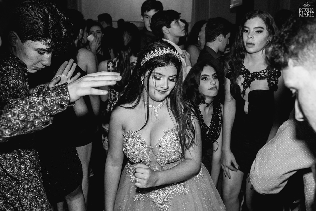 15 anos fotografia ensaio teen friends day maria leopoldina salao cesc sao joao del rei festa de 15 anos ensaio de adolescente