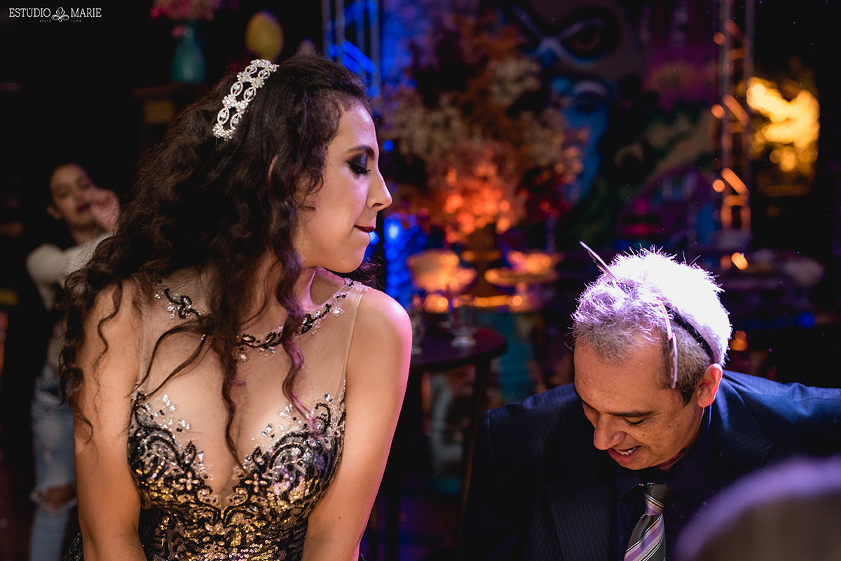 15 anos, festa debutante, decoração requinte, ensaio teen. fotografia de festa. sao joao del rei mg. estudio marie foto e filmes, fotografia de 15 anos, festa de 15 anos, baile debutante, athletic club