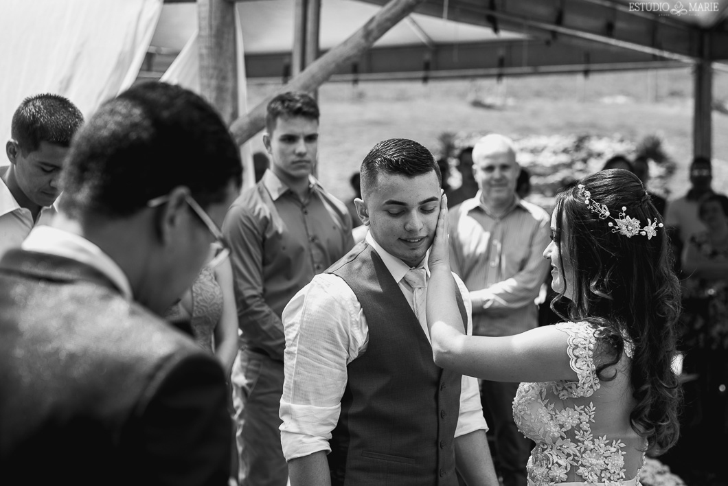 mini wedding, casamento durante o dia, casamento ao ar livre,fotografia de casamento minas gerais, filme de casamento, wedding movie, dia da noiva, wedding day, casando em minas gerais, estudio marie foto e filmes