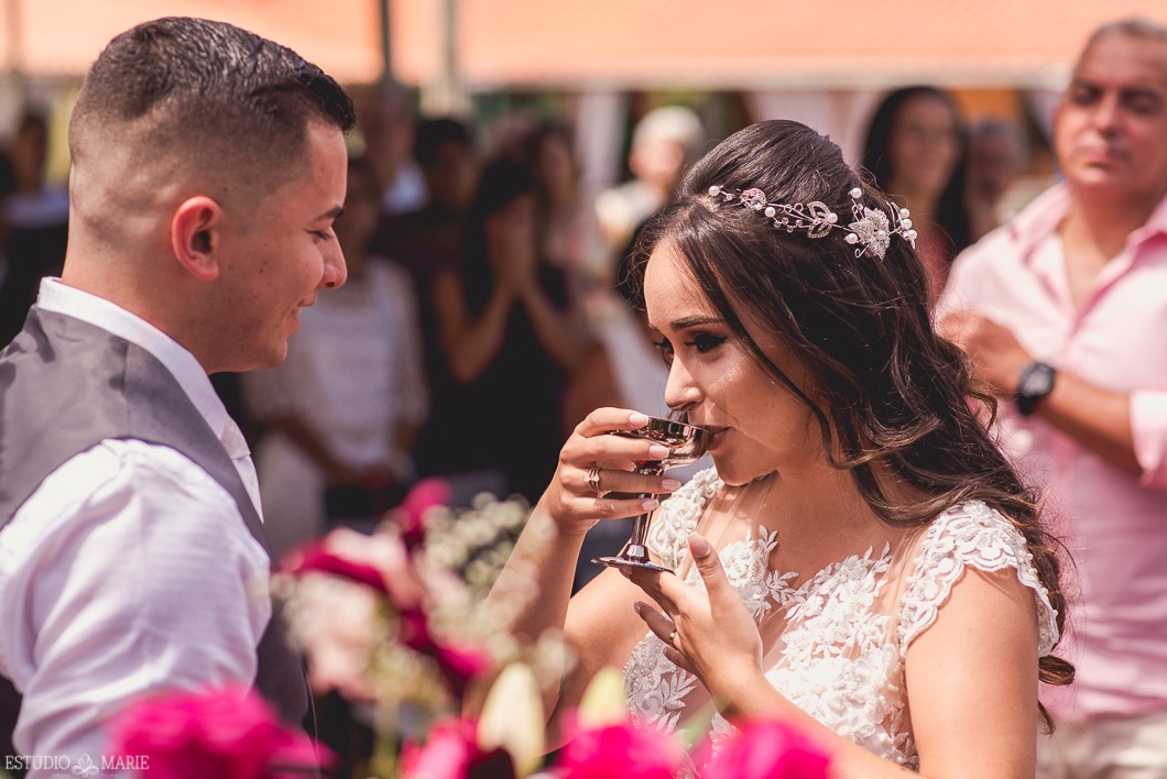 mini wedding, casamento durante o dia, casamento ao ar livre,fotografia de casamento minas gerais, filme de casamento, wedding movie, dia da noiva, wedding day, casando em minas gerais, estudio marie foto e filmes