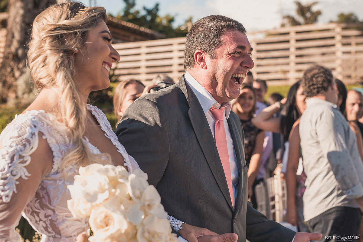 casamento, making noiva, estudio marie foto e filmes, carol make bela, sao joao del rei mg, destination wedding, igreja do carmo,  wedding dress, inspiration photographers, casamento do ano, wedding day