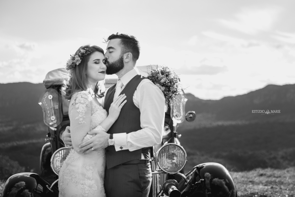 ensaio externo de casal, ensaio fotográfico, trash the dress, pós casamento, estúdio marie foto e filmes, fotografia de casamento, filme de casamento, e-session, são joão del rei, fotografando em MG, casando em MG,  bichinho, serra são josé