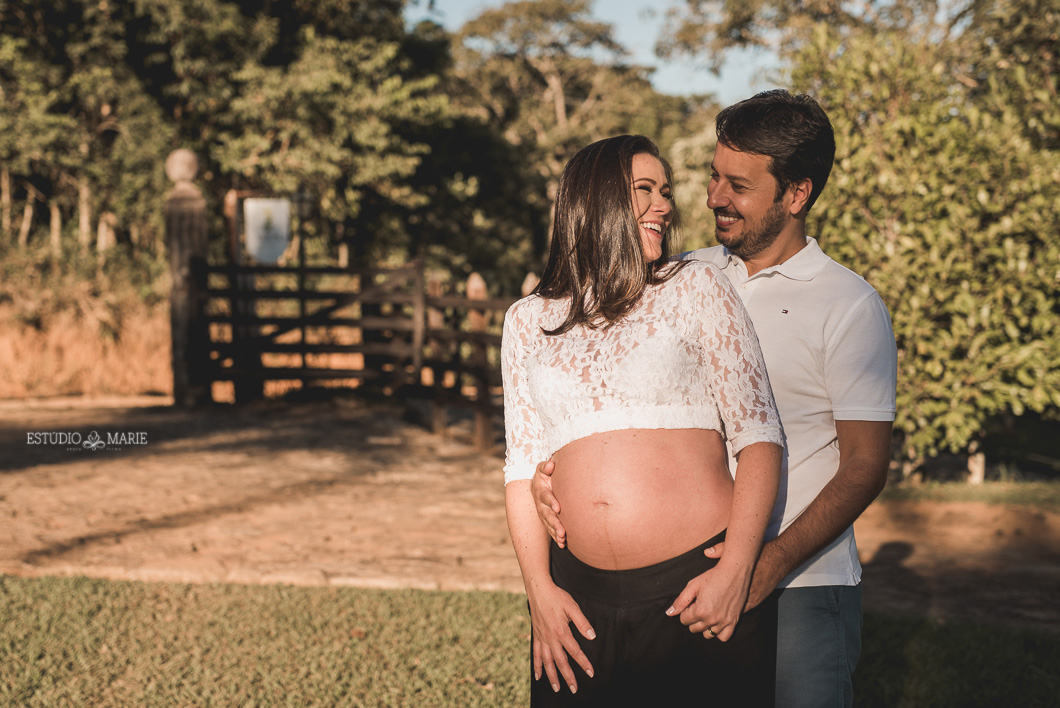 ensaio de gestante, pregant session, fotografia externa, ensaio fotografico, estudio marie, baby, mae primeira viagem, fotografia de familia, gestantes