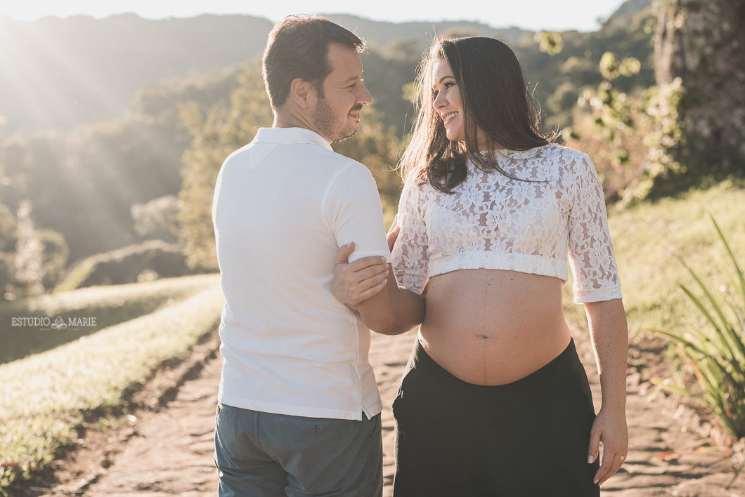 ensaio de gestante, pregant session, fotografia externa, ensaio fotografico, estudio marie, baby, mae primeira viagem, fotografia de familia, gestantes