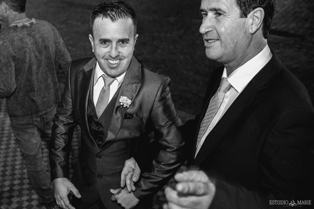 casamento, making noiva, estudio marie foto e filmes, VInha Maquiagem Show, sao joao del rei mg, destination wedding, igreja do carmo,  wedding dress, inspiration photographers, casamento do ano, wedding day pousada estação do trem