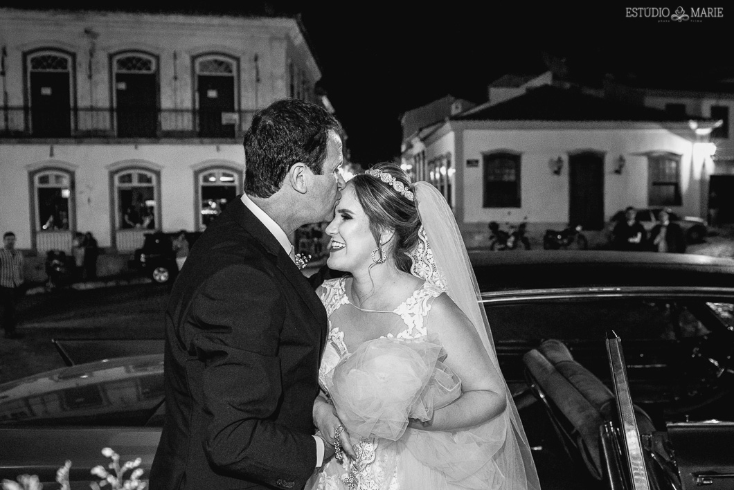 casamento, making noiva, estudio marie foto e filmes, VInha Maquiagem Show, sao joao del rei mg, destination wedding, igreja do carmo,  wedding dress, inspiration photographers, casamento do ano, wedding day pousada estação do trem