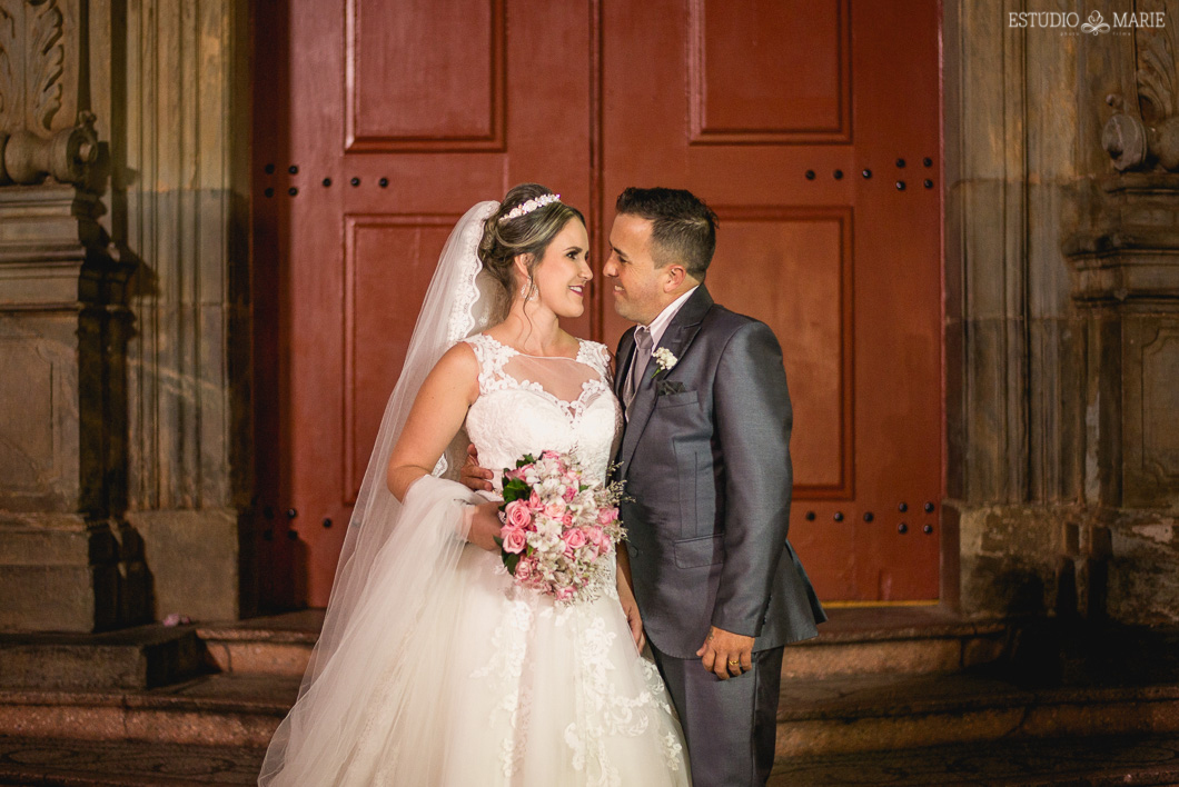 casamento, making noiva, estudio marie foto e filmes, VInha Maquiagem Show, sao joao del rei mg, destination wedding, igreja do carmo,  wedding dress, inspiration photographers, casamento do ano, wedding day pousada estação do trem