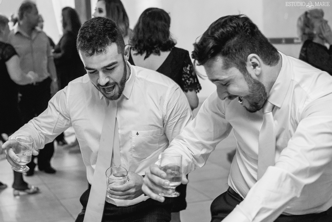 casamento, making noiva, estudio marie foto e filmes, VInha Maquiagem Show, sao joao del rei mg, destination wedding, igreja do carmo,  wedding dress, inspiration photographers, casamento do ano, wedding day pousada estação do trem