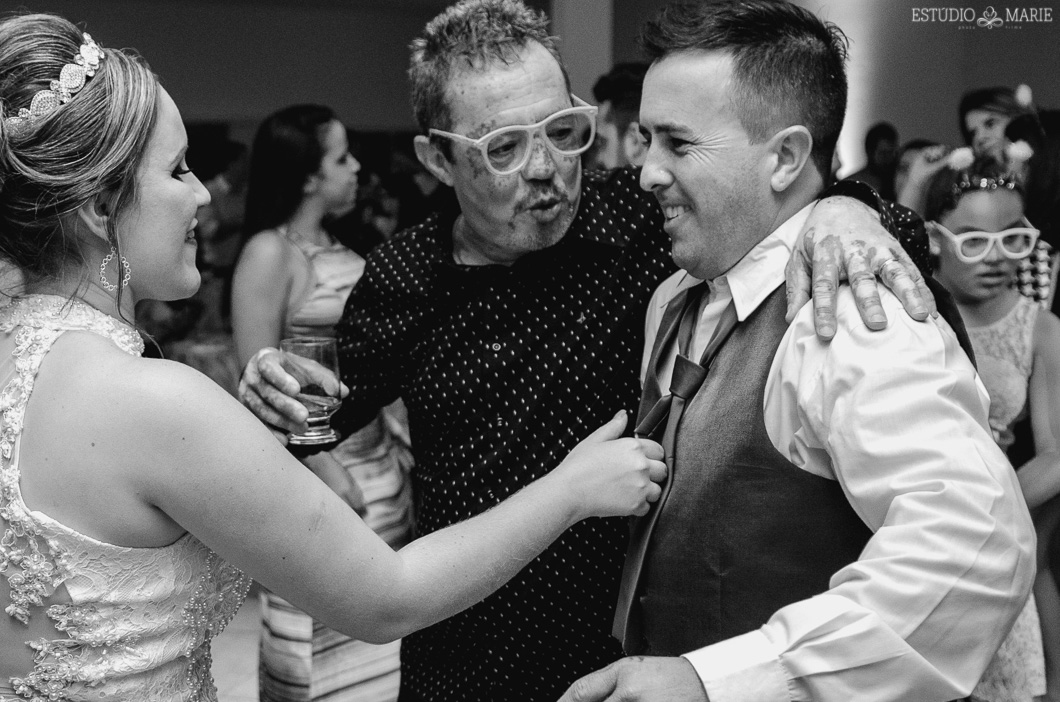 casamento, making noiva, estudio marie foto e filmes, VInha Maquiagem Show, sao joao del rei mg, destination wedding, igreja do carmo,  wedding dress, inspiration photographers, casamento do ano, wedding day pousada estação do trem