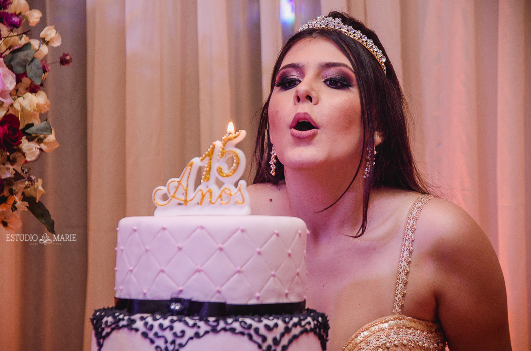 15 anos, festa debutante, decoração requinte, ensaio teen. fotografia de festa. sao joao del rei mg. estudio marie foto e filmes, fotografia de 15 anos, festa de 15 anos, baile debutante, athletic club