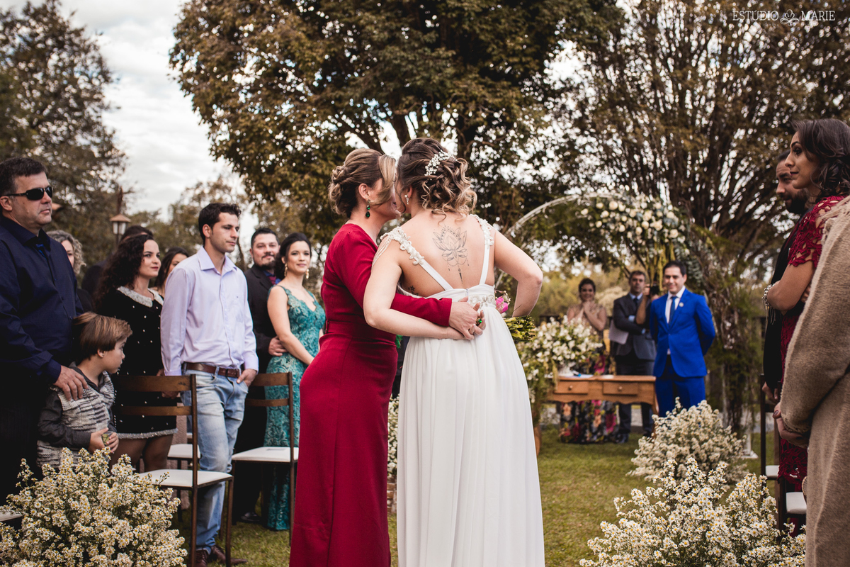 casamento, making noiva, estudio marie foto e filmes, b capelli, sao joao del rei mg, destination wedding, wedding dress, inspiration photographers, casamento do ano, wedding day, espaço festas pombal, casar ao ar livre , casamento entardecer, dj nilo