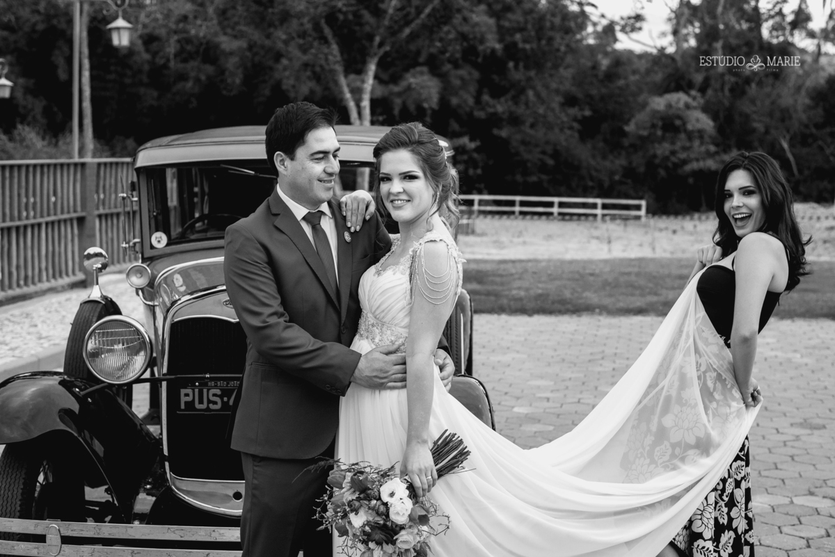 casamento, making noiva, estudio marie foto e filmes, b capelli, sao joao del rei mg, destination wedding, wedding dress, inspiration photographers, casamento do ano, wedding day, espaço festas pombal, casar ao ar livre , casamento entardecer, dj nilo