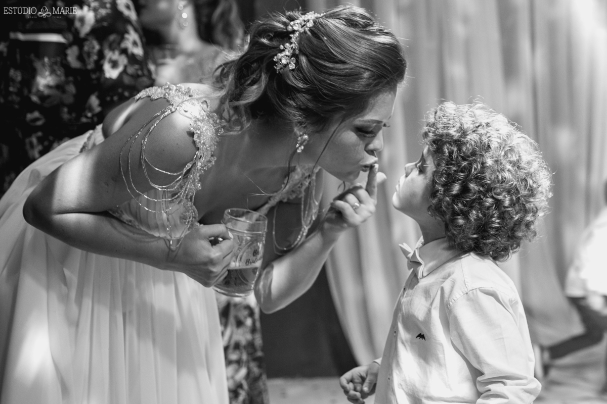 casamento, making noiva, estudio marie foto e filmes, b capelli, sao joao del rei mg, destination wedding, wedding dress, inspiration photographers, casamento do ano, wedding day, espaço festas pombal, casar ao ar livre , casamento entardecer, dj nilo