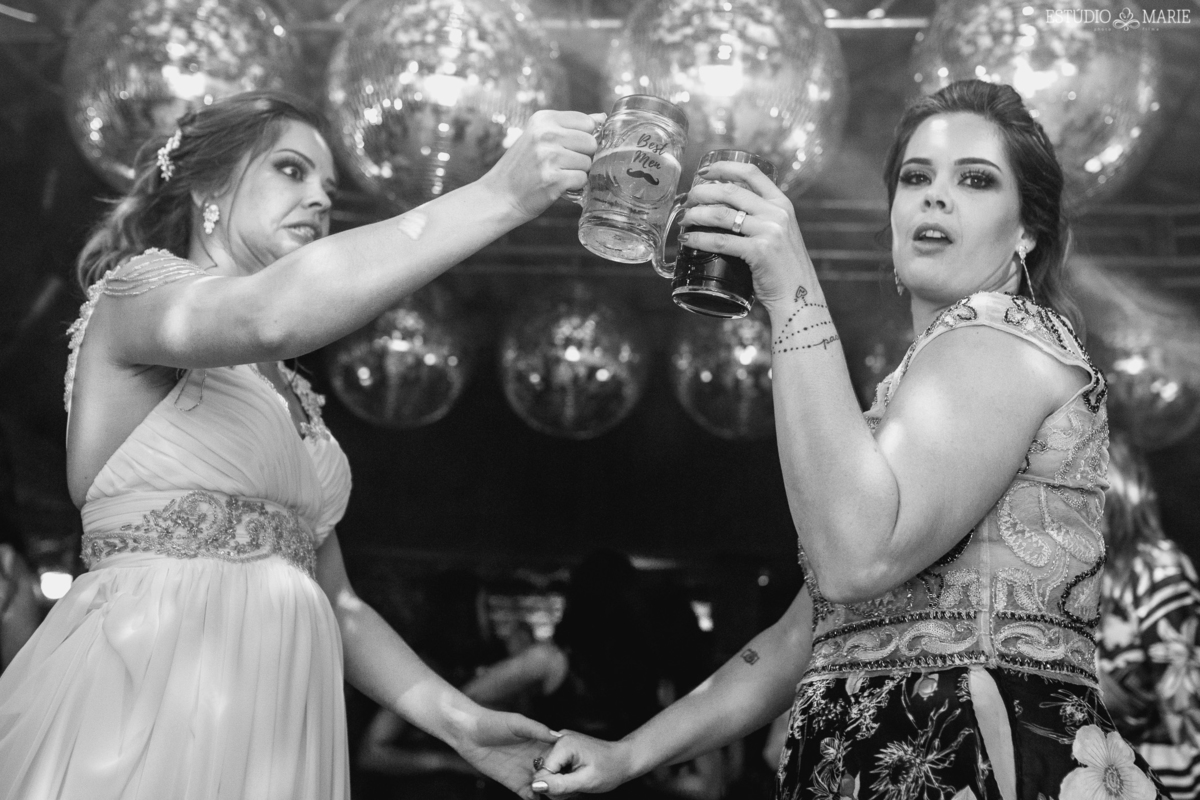 casamento, making noiva, estudio marie foto e filmes, b capelli, sao joao del rei mg, destination wedding, wedding dress, inspiration photographers, casamento do ano, wedding day, espaço festas pombal, casar ao ar livre , casamento entardecer, dj nilo