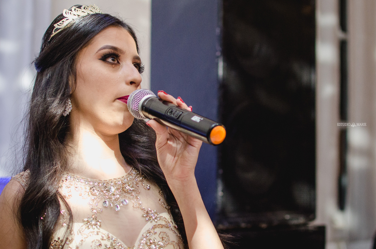 15 anos, festa debutante, decoração festejar, ensaio teen. fotografia de festa. sao joao del rei mg. estudio marie foto e filmes, fotografia de 15 anos, festa de 15 anos, baile debutante, associacao sargentos, blackdrop,dj nilo