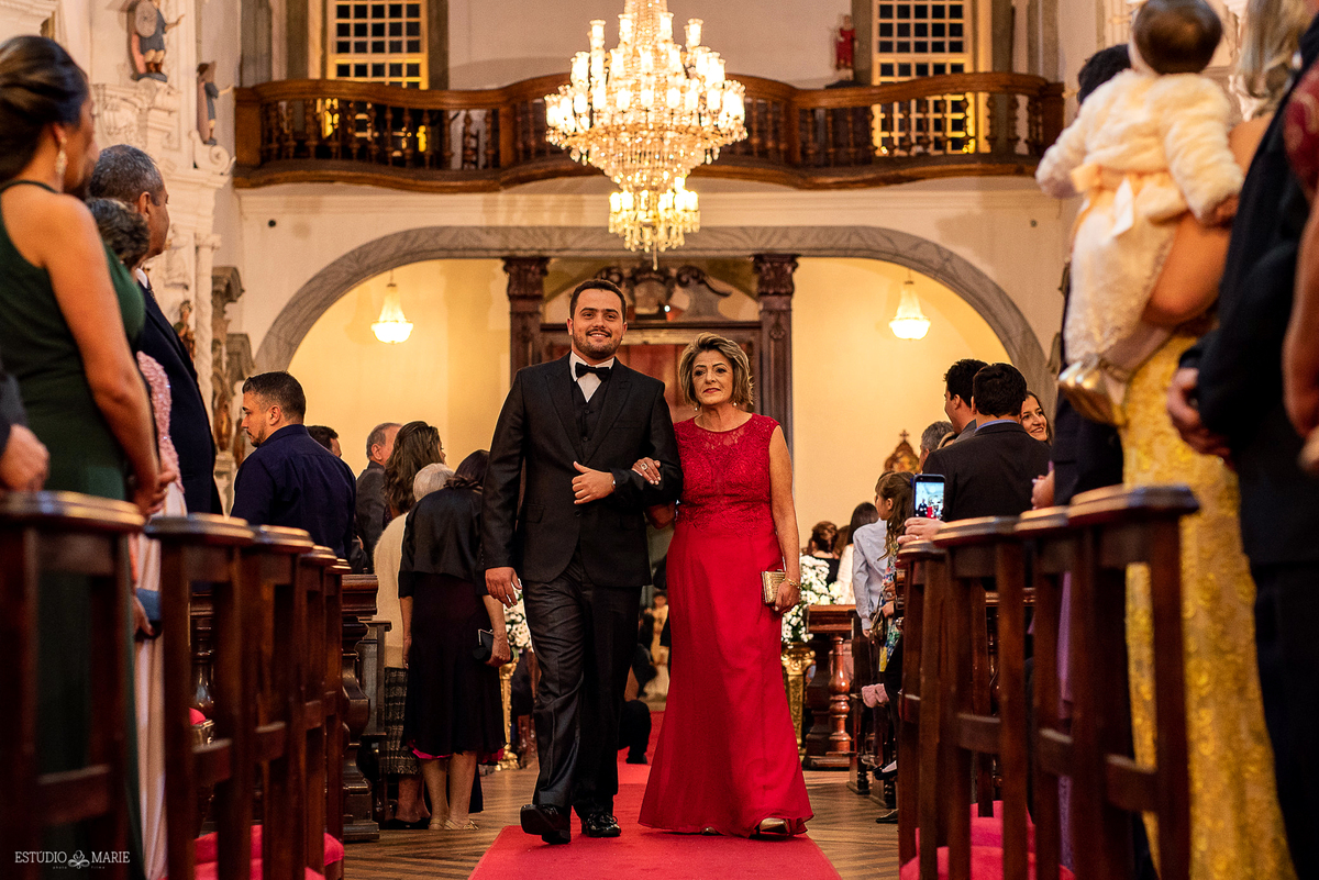 casamento, estudio marie foto e filmes, destination wedding,  wedding dress, inspiration photographers, casamento do ano, wedding day, make edu nepomuceno,  igreja do carmo, casamento em mg, cidades historicas, wedding drees, wedding ideas, noiva perfeita