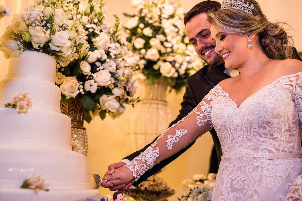 casamento, estudio marie foto e filmes, destination wedding,  wedding dress, inspiration photographers, casamento do ano, wedding day, make edu nepomuceno,  igreja do carmo, casamento em mg, cidades historicas, wedding drees, wedding ideas, noiva perfeita