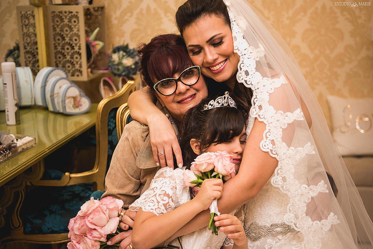 fotografia de casamento, casamento em Gramado, natal luz, casando em gramado, casamento dos sonhos, fonte amor eterno, lago negro, renovação votos, hotel alpestre, bodas de cristal,  vou casar em Gramado