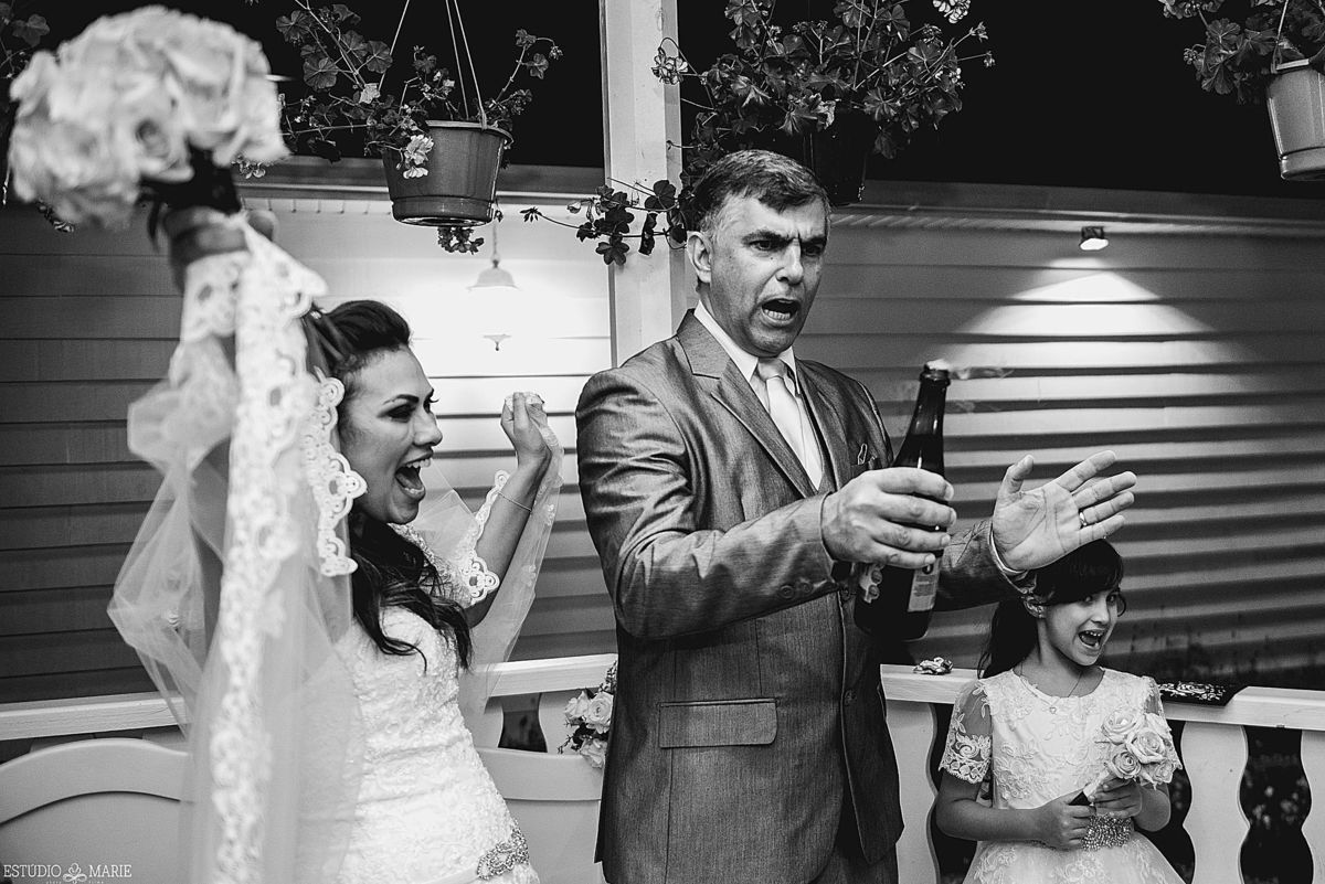 fotografia de casamento, casamento em Gramado, natal luz, casando em gramado, casamento dos sonhos, fonte amor eterno, lago negro, renovação votos, hotel alpestre, bodas de cristal,  vou casar em Gramado