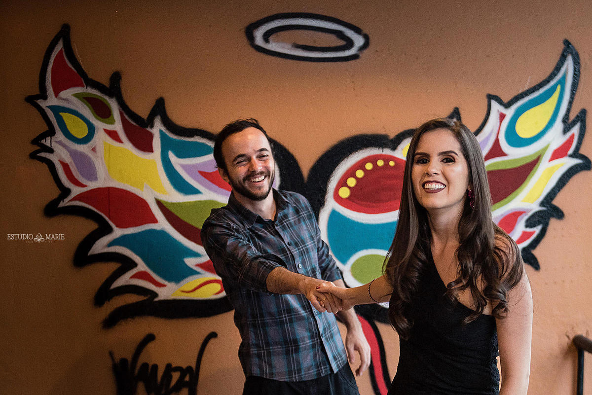 ensaio namoro, pre wedding, ensaio de casal, fotografia externa, ensaio externo, centro historico sao joao del rei , casando em mg  estudio marie foto e filmes, ensaio cafeteria, kong food bar,ensaio fotografico em bar,ensaio buteco